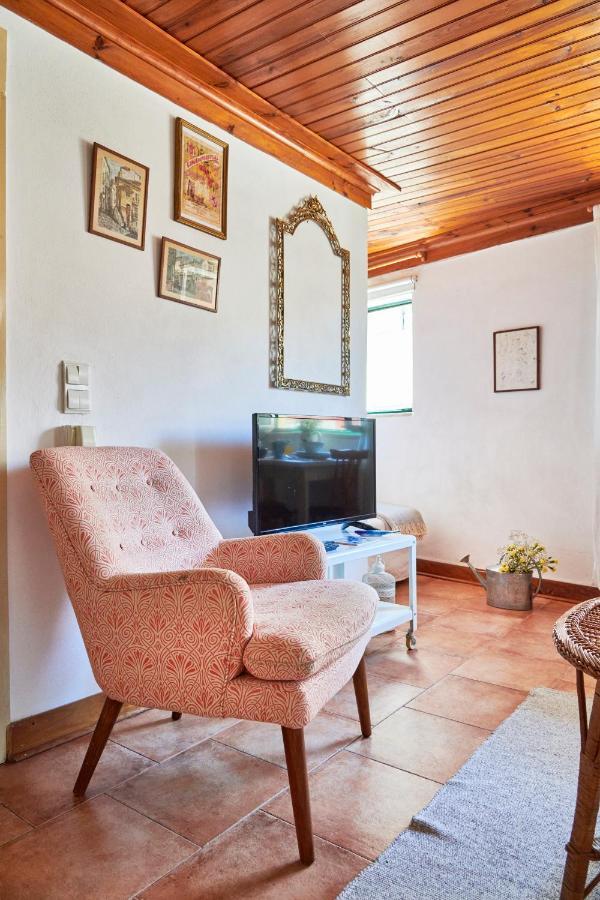 Light Filled Apartment Near Chiado, By Timecooler Lissabon Exterior foto
